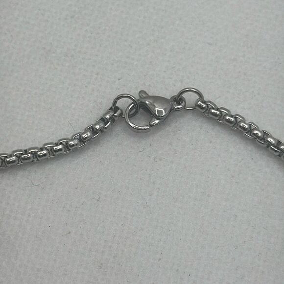 NWOT Titanium plated snake head pendant and chain - Picture 3 of 4